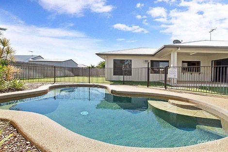 27 Eungella Ct, Bushland Beach, QLD 4818