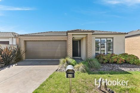 Property photo of 40 Edenbrook Circuit Pakenham VIC 3810