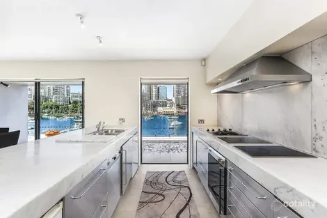 Property photo of 11/33 East Crescent Street McMahons Point NSW 2060