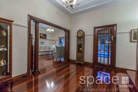 Property photo of 30 Boronia Avenue Nedlands WA 6009