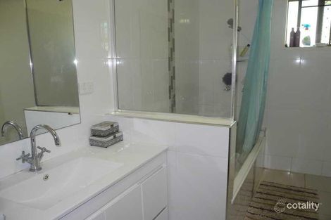 Property photo of 1/48 Hampton Drive Tannum Sands QLD 4680