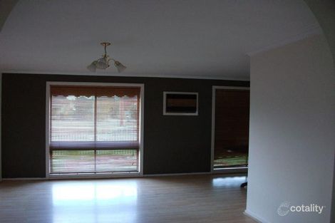 Property photo of 20 Kurung Drive Kings Park VIC 3021