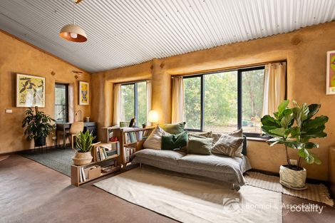 Property photo of 16-18 Elgin Road Beechworth VIC 3747