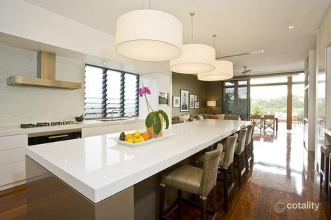 Property photo of 2336 Cressbrook Drive Hope Island QLD 4212