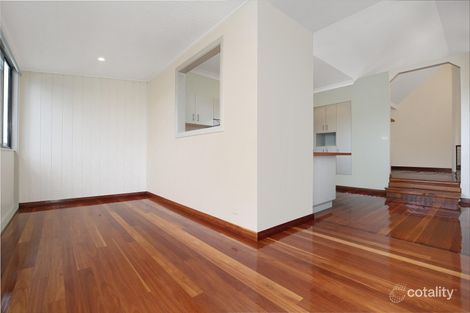 Property photo of 1/49 Figtree Crescent Figtree NSW 2525