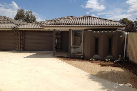 Property photo of 2/59 Tyrone Street Werribee VIC 3030