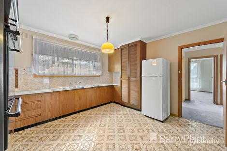 Property photo of 41 Nangiloc Crescent Werribee VIC 3030