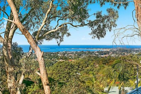 Property photo of 20 Armagh Parade Thirroul NSW 2515