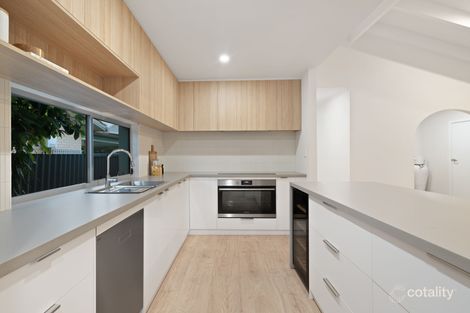 Property photo of 33 Ashburton Avenue West Lakes Shore SA 5020