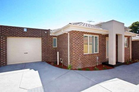 123 Boldrewood Pde, Reservoir, VIC 3073