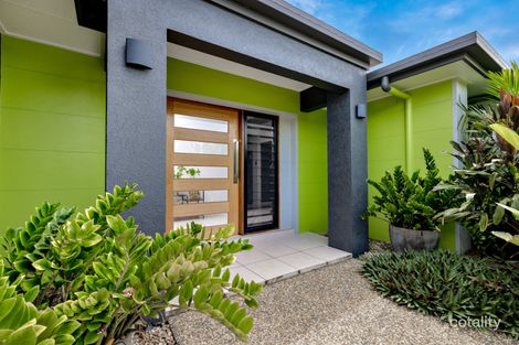 Property photo of 11 Chystanthus Street Trinity Park QLD 4879
