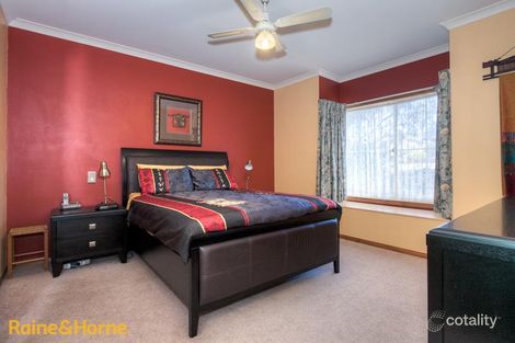 Property photo of 64 Stewarts Lane Sunbury VIC 3429