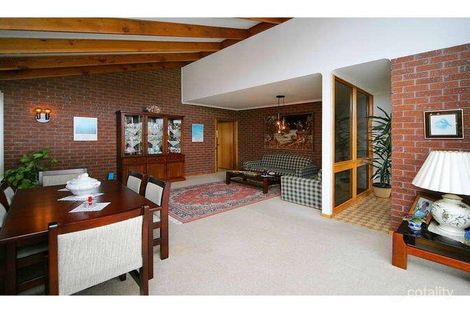 Property photo of 7 Macarthur Court Mill Park VIC 3082