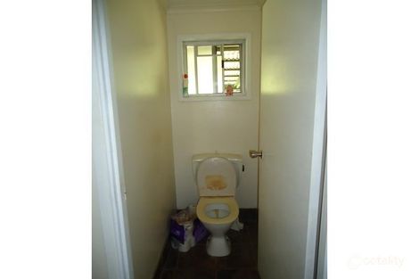 Property photo of 42 Whitsunday Drive Bloomsbury QLD 4799