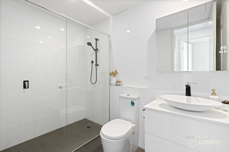 Property photo of 104/12-14 Quinns Road Bentleigh East VIC 3165