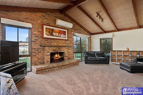 Property photo of 1 Robert Street Somerville VIC 3912
