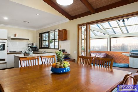 Property photo of 1 Robert Street Somerville VIC 3912