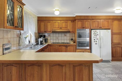 Property photo of 19 Riviera Road Avondale Heights VIC 3034