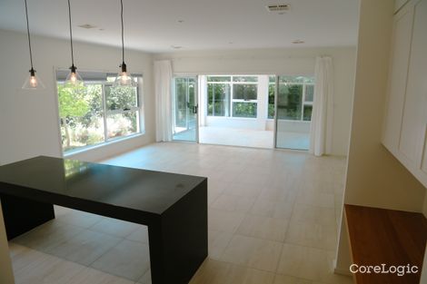 Property photo of 4 Fraser Place Yarralumla ACT 2600