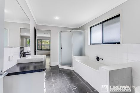 Property photo of 34 Wedgetail Circuit Narangba QLD 4504