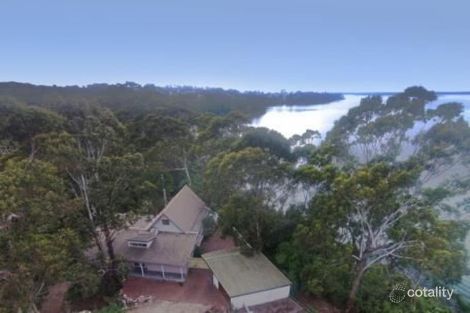 Property photo of 9 Bellbird Creek Road Metung VIC 3904