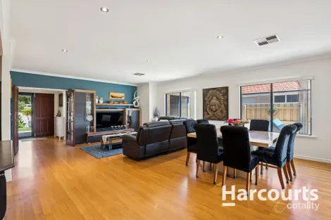 Property photo of 9 Accra Way Quinns Rocks WA 6030