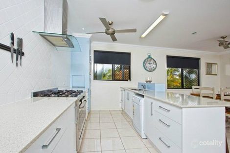 Property photo of 1 Beachley Place Rosslyn QLD 4703