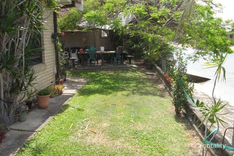 Property photo of 13 Cresta Court Broadbeach Waters QLD 4218