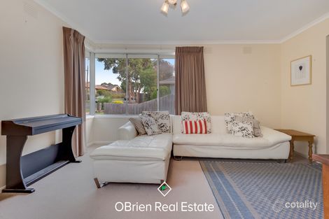 Property photo of 13 Escabon Grove Frankston VIC 3199