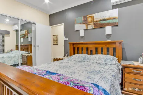 Property photo of 5 Banksia Crescent Wongan Hills WA 6603