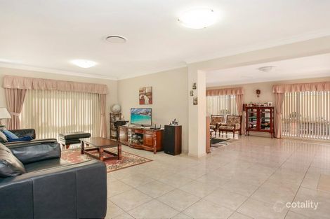 Property photo of 2 Brush Close Green Valley NSW 2168