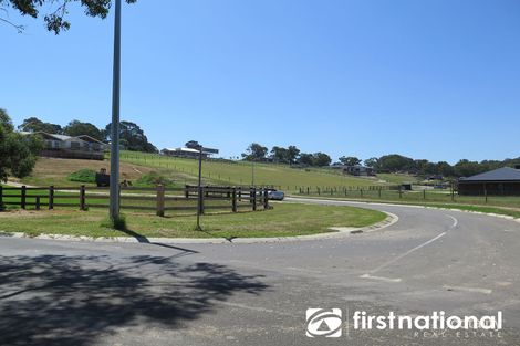 Property photo of 3 Ravendene Court Maryknoll VIC 3812