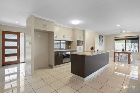 Property photo of 4 Pelorus Court Ooralea QLD 4740