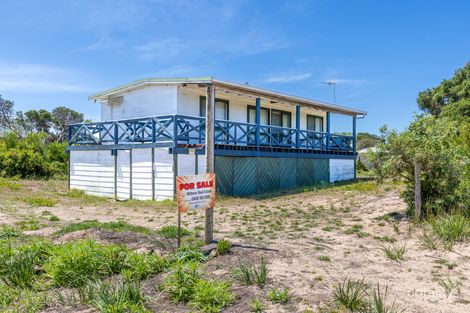 6 Moonrise Rd, Golden Beach, VIC 3851