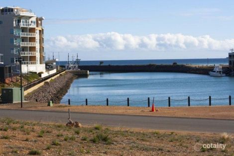 2 Inverness Way, Wallaroo, SA 5556