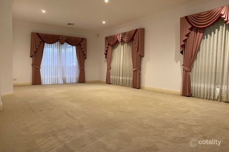 Property photo of 2 Julius Avenue Dingley Village VIC 3172