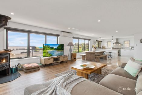 Property photo of 2 Potters Hill Road San Remo VIC 3925