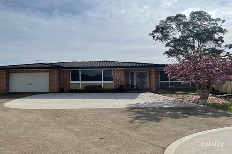 21 Alyan Pl, St Helens Park, NSW 2560