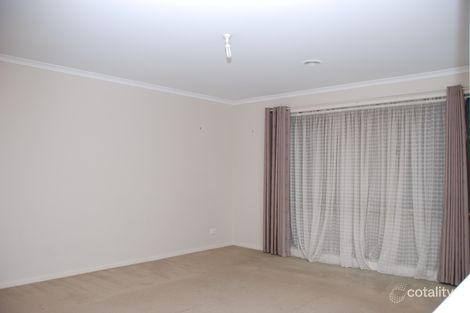 Property photo of 5 Day Place Hampton Park VIC 3976
