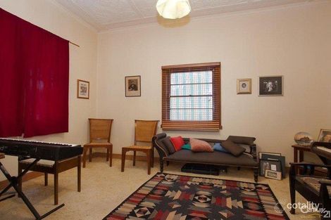 Property photo of 10 Ridge Road Kilaben Bay NSW 2283