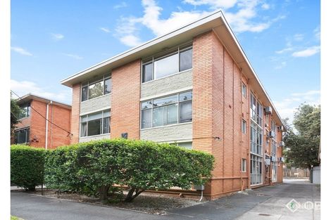 2/16 Westbury Gr, St Kilda East, VIC 3183
