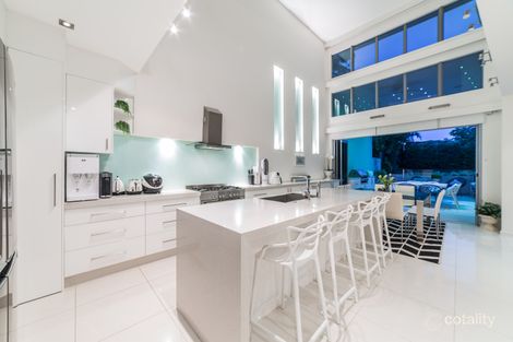 Property photo of 2/7021 Circa Vista Drive Benowa QLD 4217