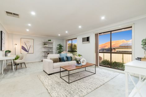 Property photo of 1/5 Pentathlon Street Bundoora VIC 3083
