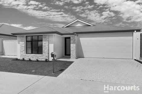 Property photo of 41 Dandaragan Drive Dawesville WA 6211