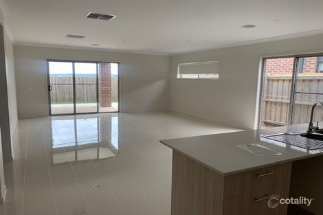 Property photo of 44 Silverwood Drive Greenvale VIC 3059