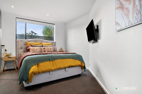 Property photo of 4/2 Wattle Place McCrae VIC 3938