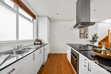 Property photo of 4/430 Gaffney Street Pascoe Vale VIC 3044