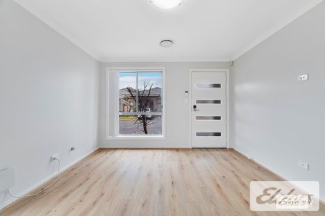 Property photo of 93 Ludhiana Glade Schofields NSW 2762