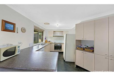 Property photo of 4 Julian Close Chittaway Bay NSW 2261