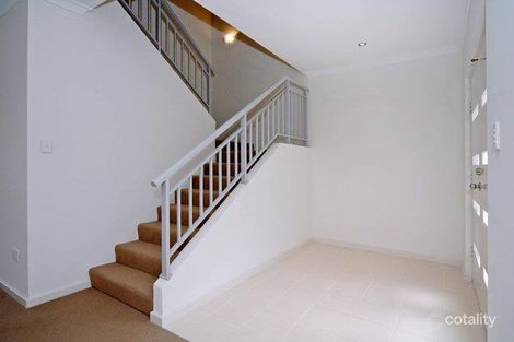 Property photo of 33 Orient Circuit Hillarys WA 6025